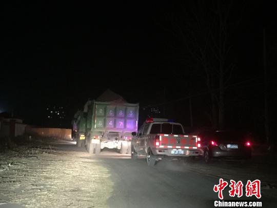 运输车违规运输 河北廊坊开出583万元环保罚单 运输车违规运输河北廊坊开出583万元环保罚单