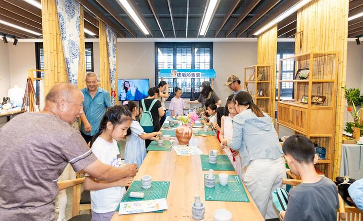 以法护航 向阳而生——江苏无锡市锡山区司法局举办青少年法治宣传教育主题月