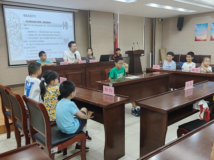 以法护航 向阳而生——江苏无锡市锡山区司法局举办青少年法治宣传教育主题月