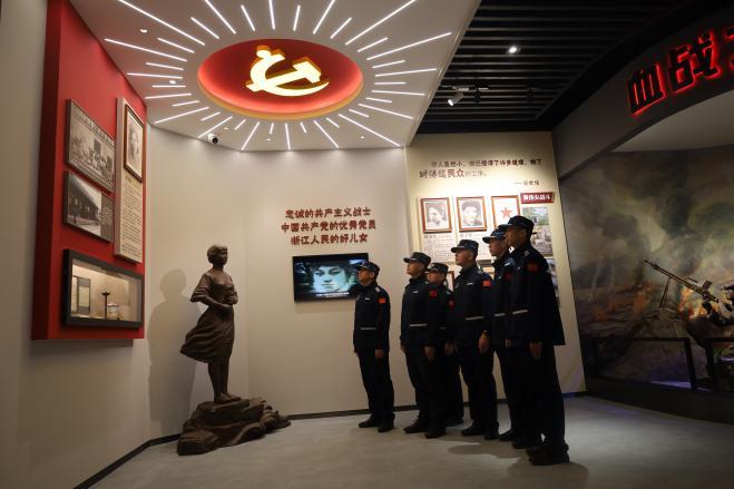 铭记烽火岁月 淬炼碧海丹心