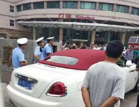 京A8司机堵医院被行拘新进展：行拘期间发现其他违法行为 行拘变刑拘