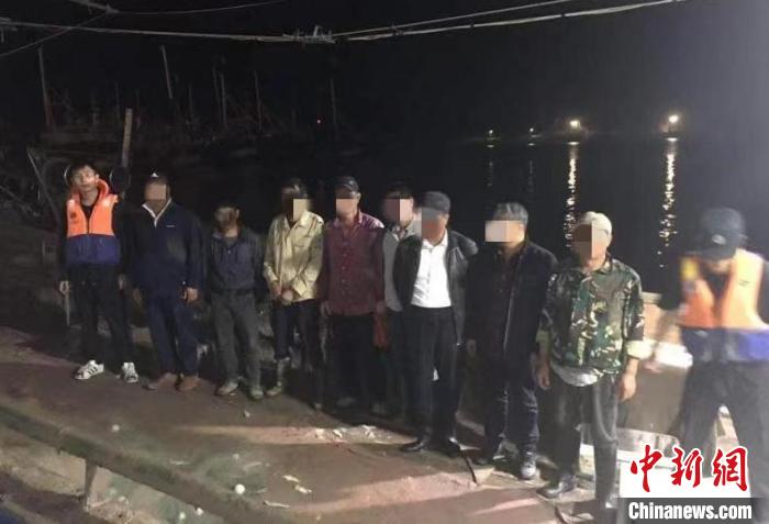 浙江苍南警方打掉一特大非法捕捞水产品团伙 涉案超百人