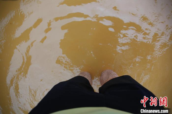 洪水涌入 柳州水上派出所变“名副其实”