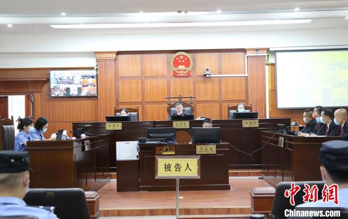 四川自贡远程公开宣判一起特大贩卖、运输毒品案 两被告人获判死刑