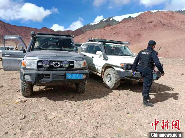西藏查获非法穿越羌塘国家自然保护区30余人