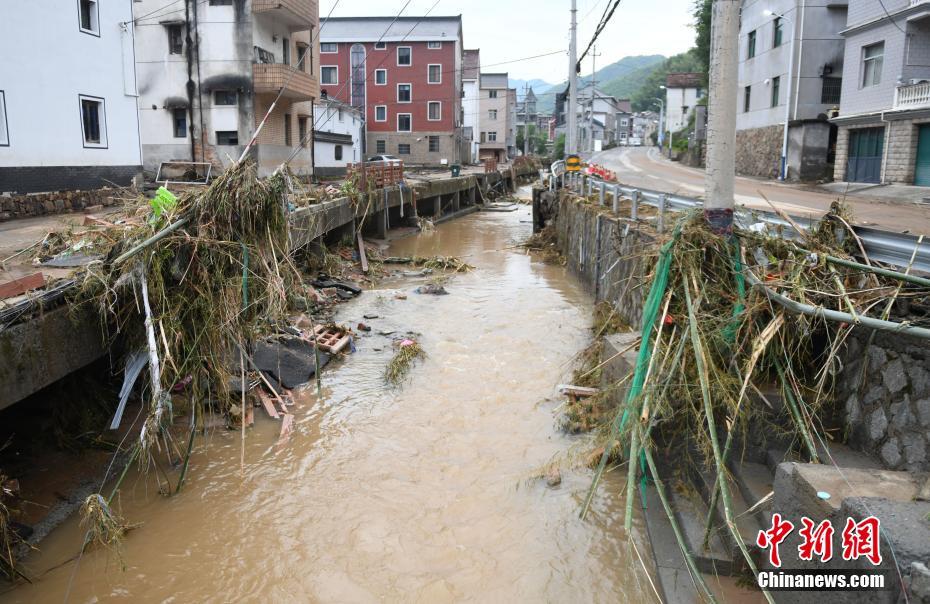 杭州富阳遭遇短时强降雨已致5人死亡、3人失联