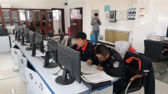 内蒙古察右前旗公安:做实“服务警务” 赋能经济发展