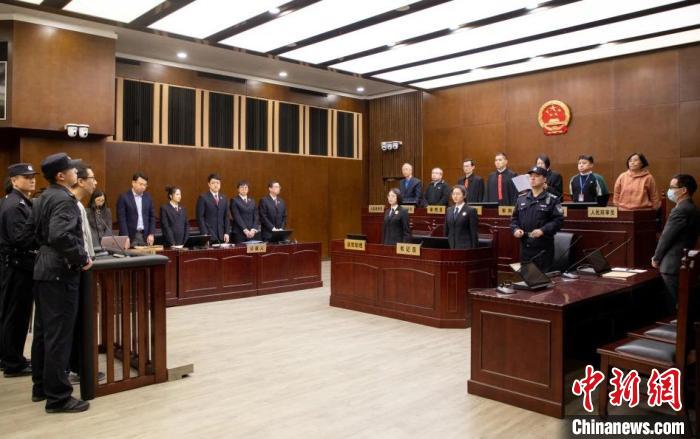 上海一中院一审公开宣判许垚故意杀人、投放危险物质案