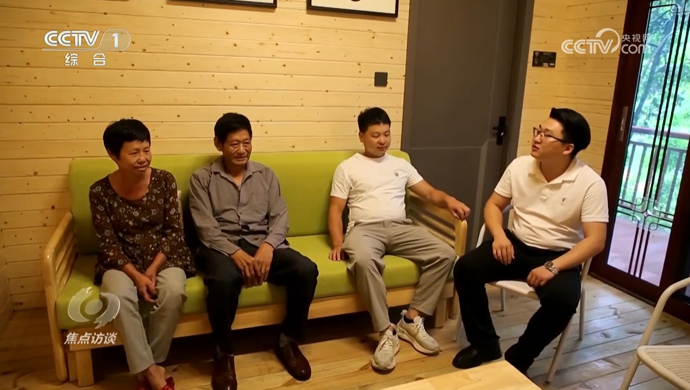 焦点访谈：汛情下的担当