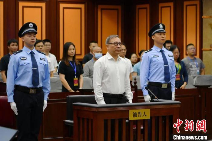 广东省人大常委会原副主任陈如桂受贿逾亿元 一审被判无期徒刑