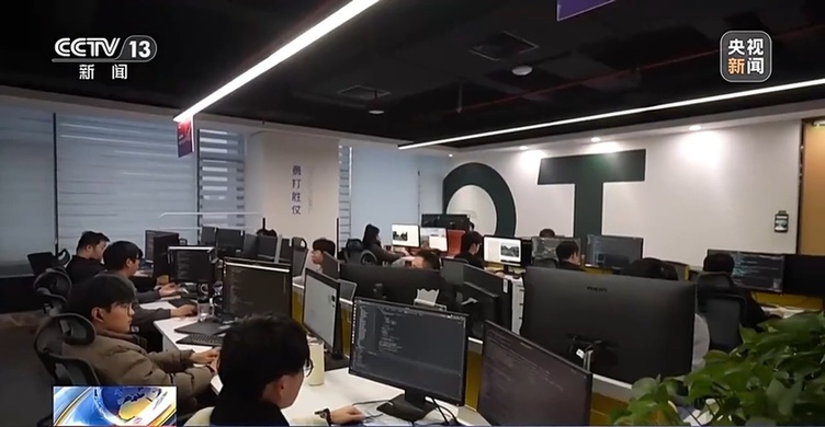 一起交通事故，为何引发AI谣言？别再被“假消息”忽悠了