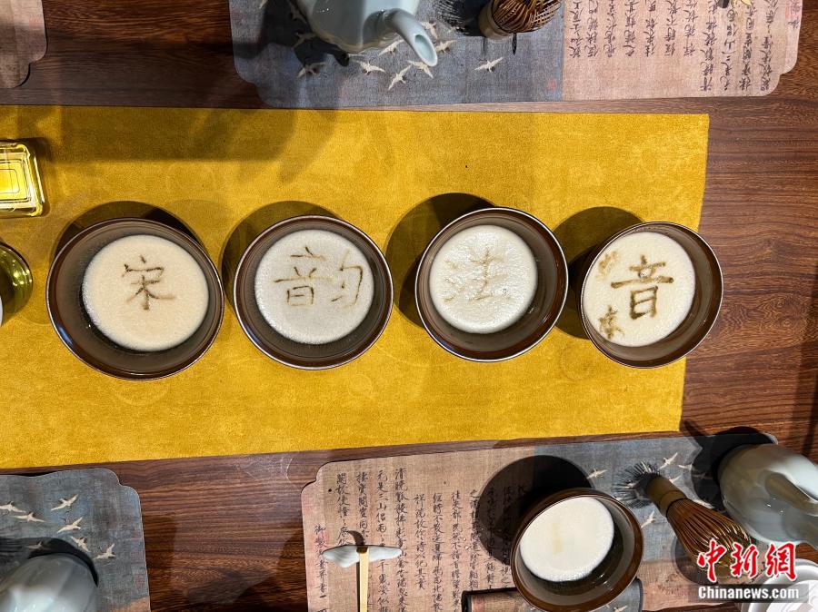 河南开封：花式普法走“新”更走“心”