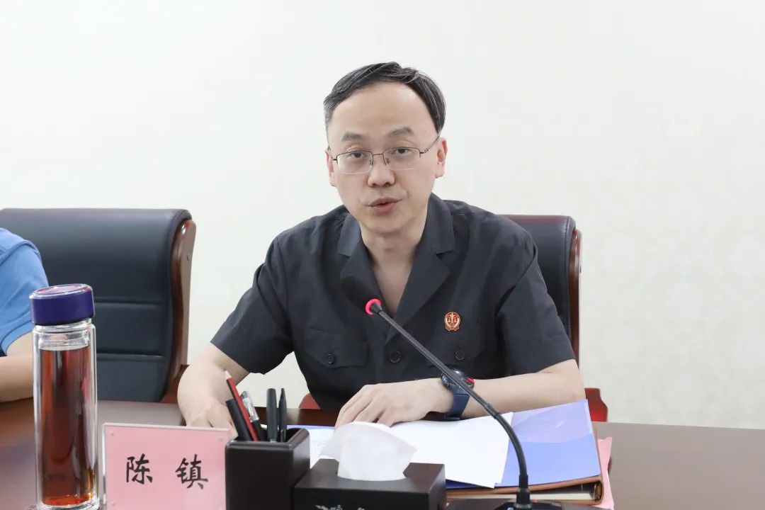 宁德中院向代表委员通报工作征求意见