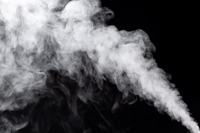 涉毒陷阱需警惕！“上头电子烟”是毒不是烟 “聪明药”反被聪明误