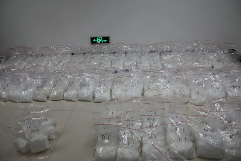 云南普洱公安：国门利剑斩毒链 边境铁壁护净土