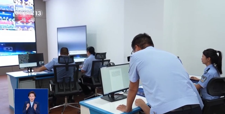 游船侧翻、交通事故？这些都是用AI编造的假新闻！