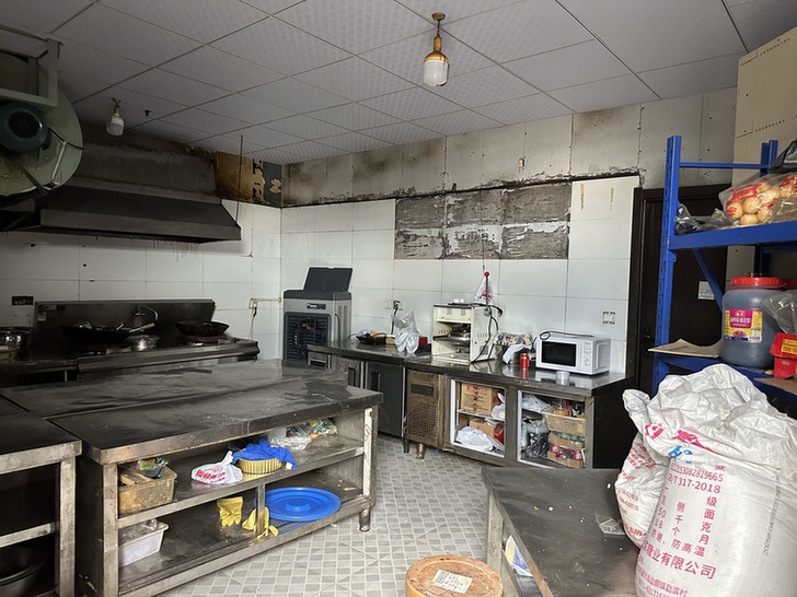小龙虾店违规使用“草酸”为何屡禁不止？