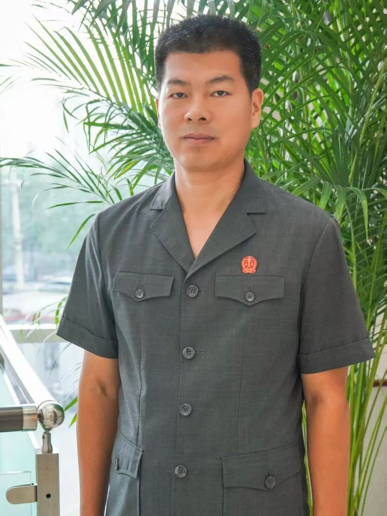 跨越80年，我们是一个战壕的同志