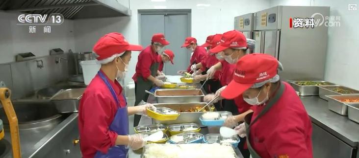 源头严防、过程严管！校园食品安全再加码 护航“舌尖上的安全”