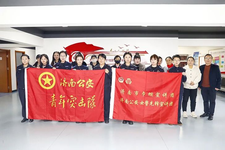 “低价旅游团”？“养生直播？”敬老反诈小课堂开始啦！