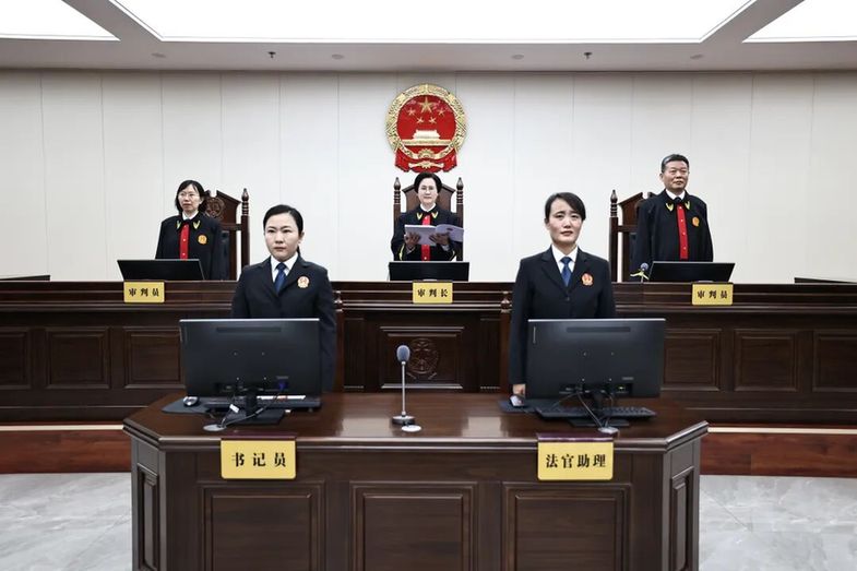 中国联合网络通信集团有限公司原党组成员、副总经理曹兴信受贿案一审宣判