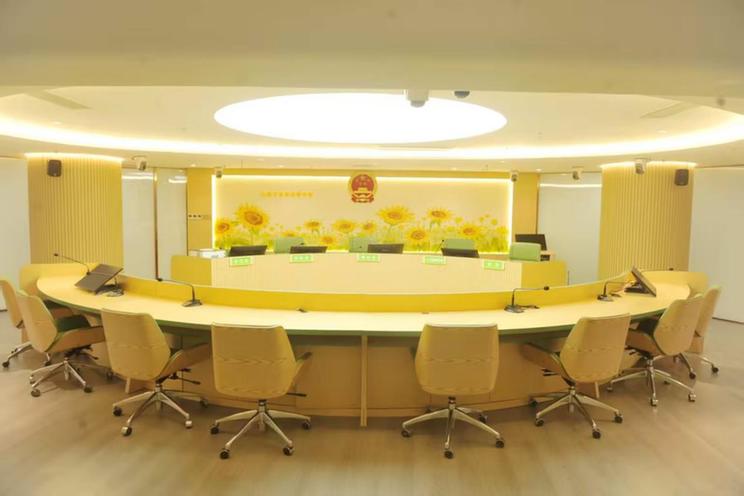 四中全会精神在基层 | “为你好”的打骂是家暴! 中国首个少年法庭的一纸判决亮明底线 四中全会精神在基层 | “为你好”的打骂是家暴! 中国首个少年法庭的一纸判决亮明底线