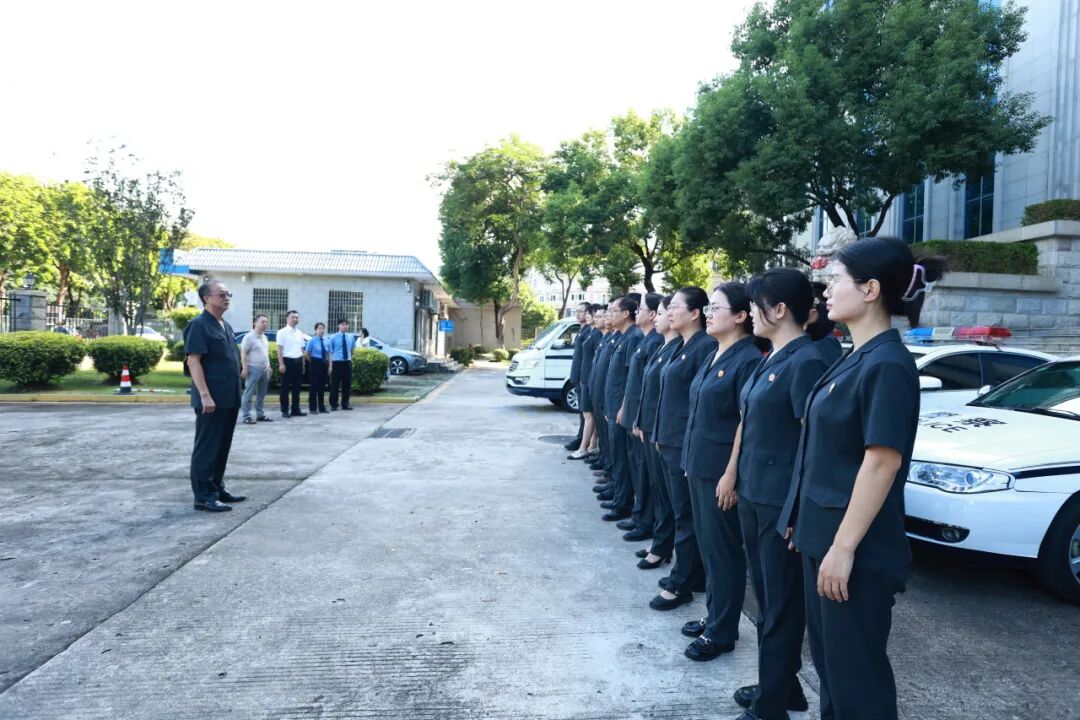 最高人民法院通报表扬! 最高人民法院通报表扬!