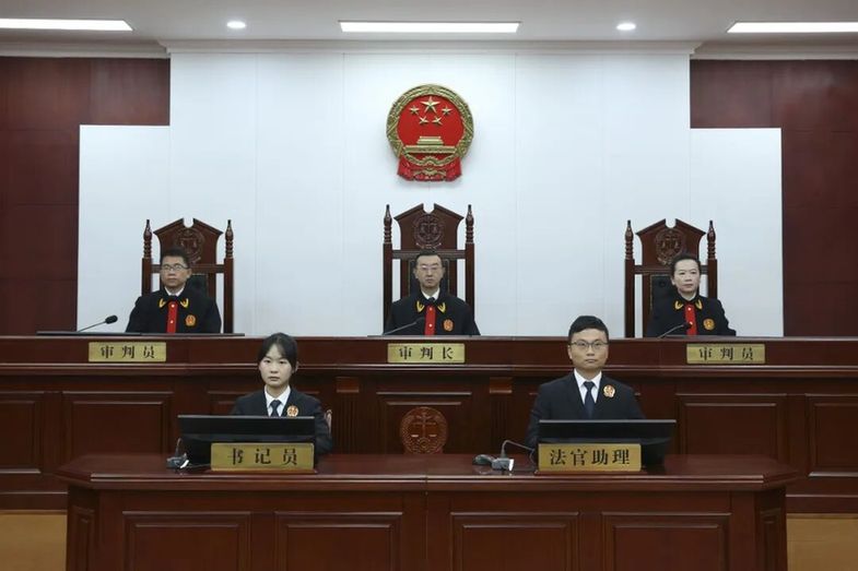 四川省政协原党组副书记、副主席崔保华受贿案一审宣判