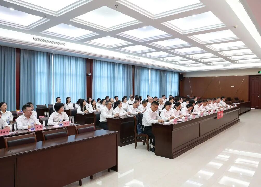 宁德中院召开民事法官技能竞赛表彰大会