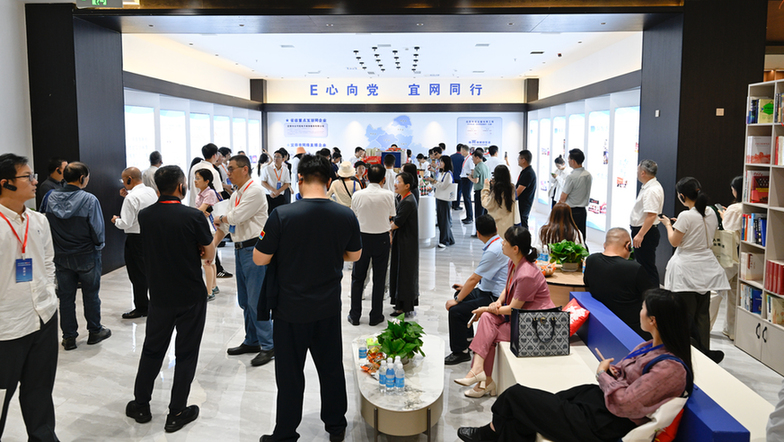 从赣鄱红韵中走来,E法同行向未来