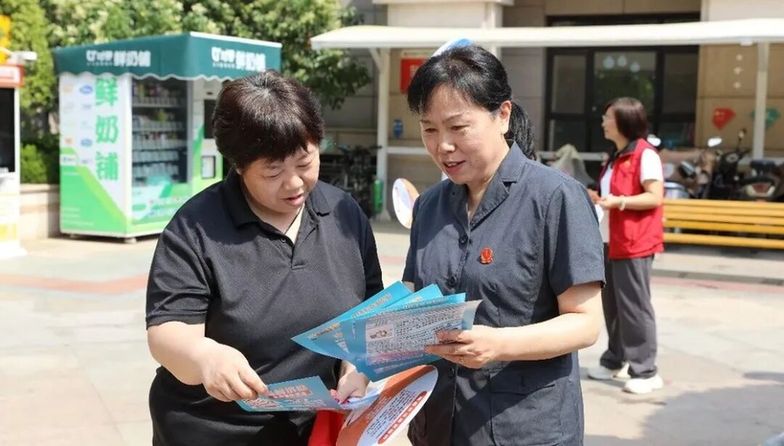 济南高新区人民法院开展防范非法集资宣传活动