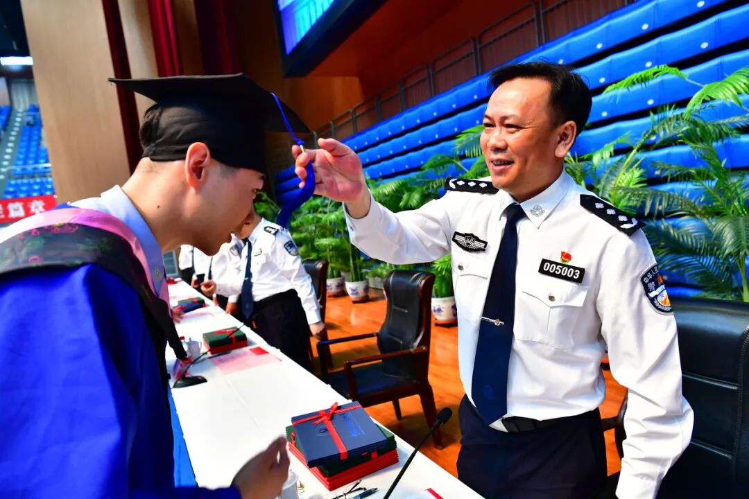 中国人民公安大学隆重举行2026届学生毕业典礼暨学位授予仪式