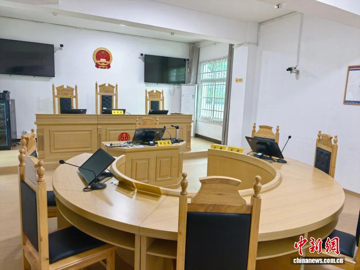 贵州松桃:家庭教育法庭创新实践 从“对簿公堂”到“家教课堂”