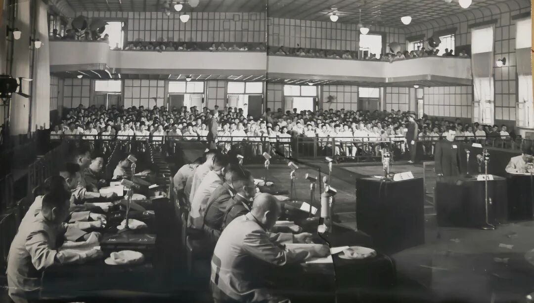 70年前的今天,新中国首审日本战犯