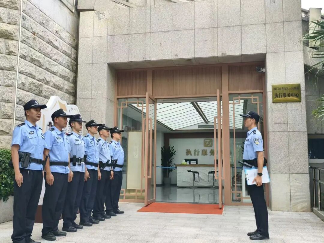他们——“执”务速达,使命必“达”!