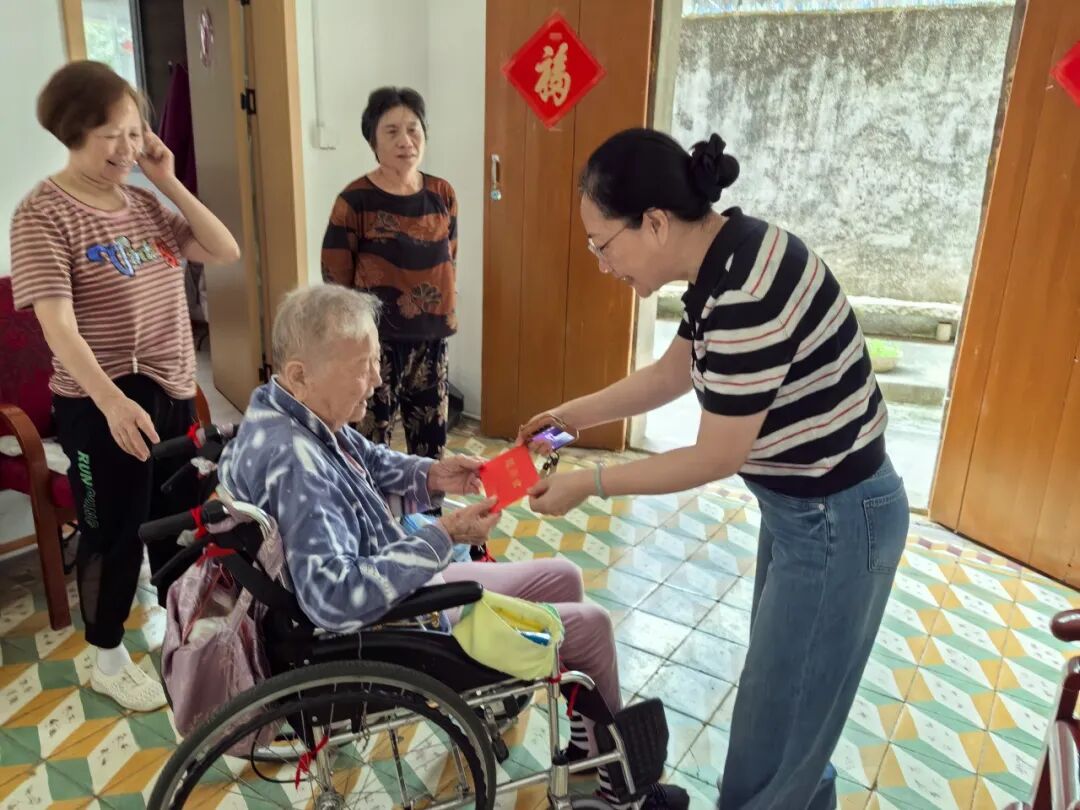 宁德中院开展重阳节系列主题活动