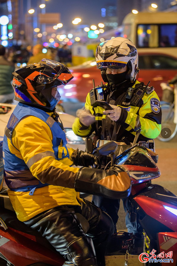 组图:北京寒冬背后的暖 组图:北京寒冬背后的暖