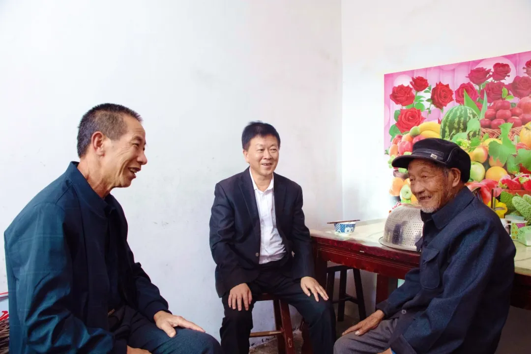 为居民“代言” 为法治“发声”