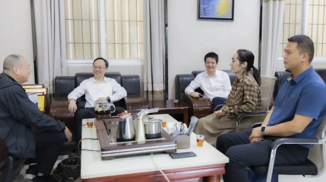 宁德中院领导走访部分省人大代表