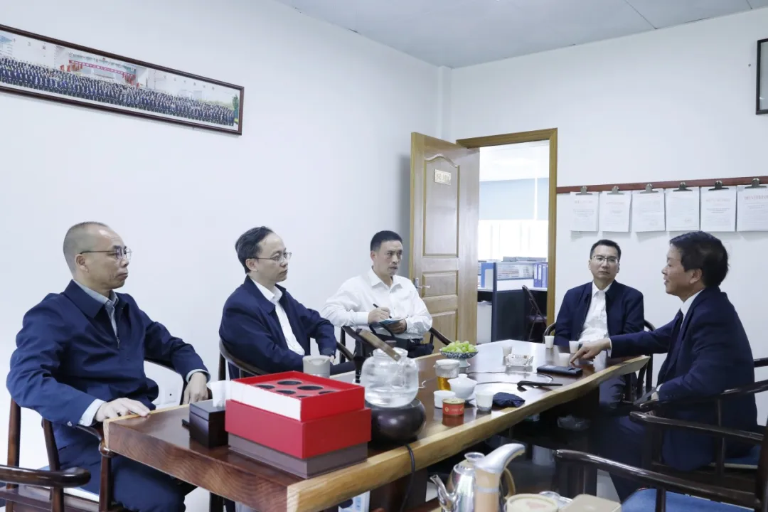 宁德中院领导走访部分省人大代表