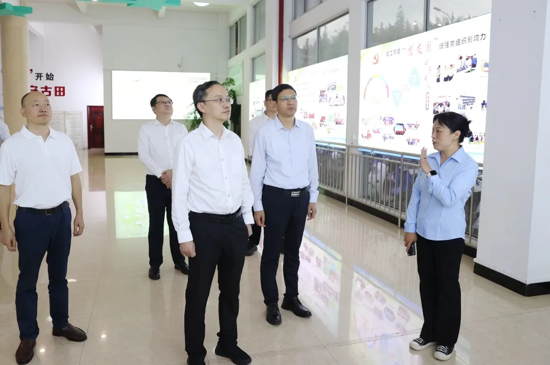 宁德中院领导走访部分省人大代表