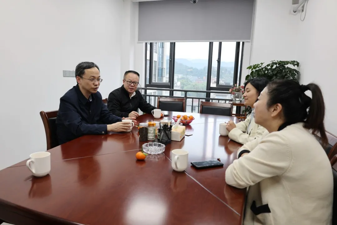 宁德中院领导走访部分省人大代表