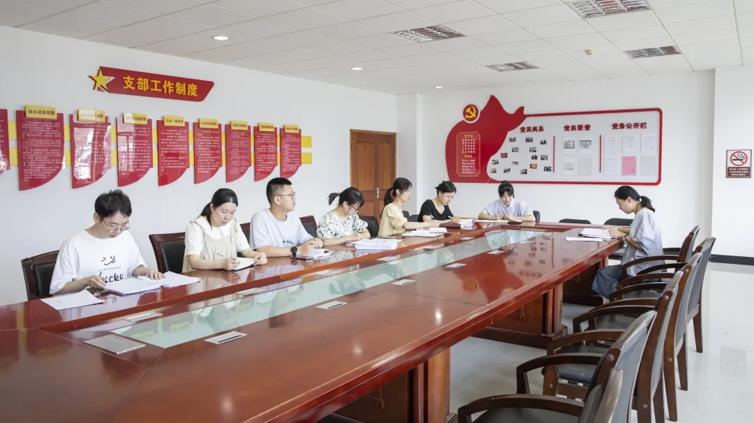 霞浦法院：行政审判助推法治政府建设行稳致远