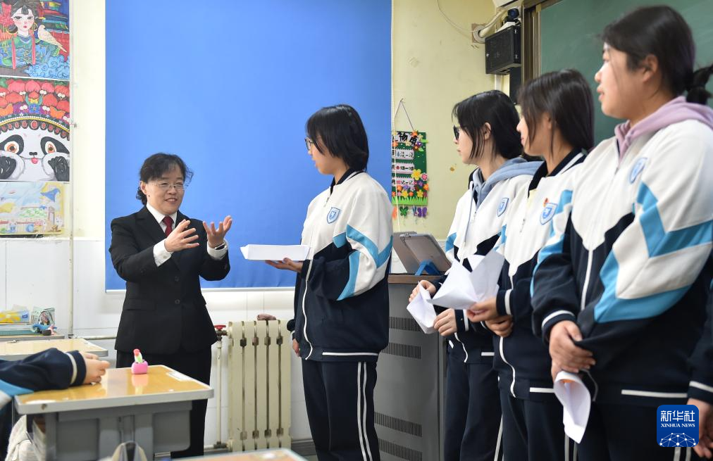 新华全媒+·女法官国际日｜女法官的日常