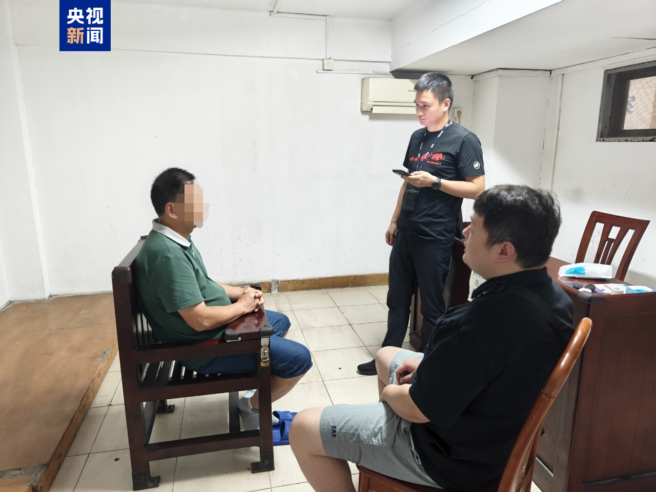 江苏公安重拳打击黄牛倒卖“苏超”门票：105人落网