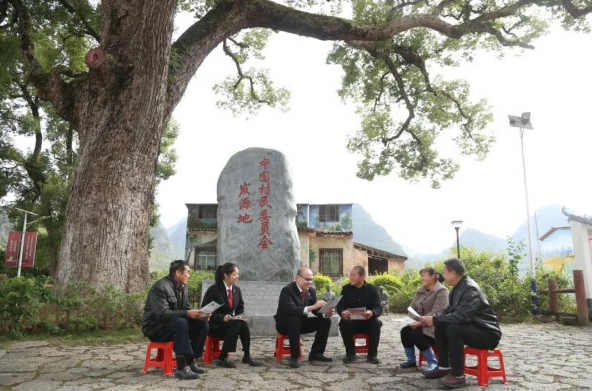 广西人大代表丁帅:以法为纲守公正 以情为怀暖民心 广西人大代表丁帅:以法为纲守公正 以情为怀暖民心