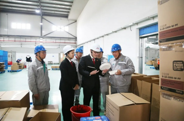 广西人大代表丁帅:以法为纲守公正 以情为怀暖民心 广西人大代表丁帅:以法为纲守公正 以情为怀暖民心