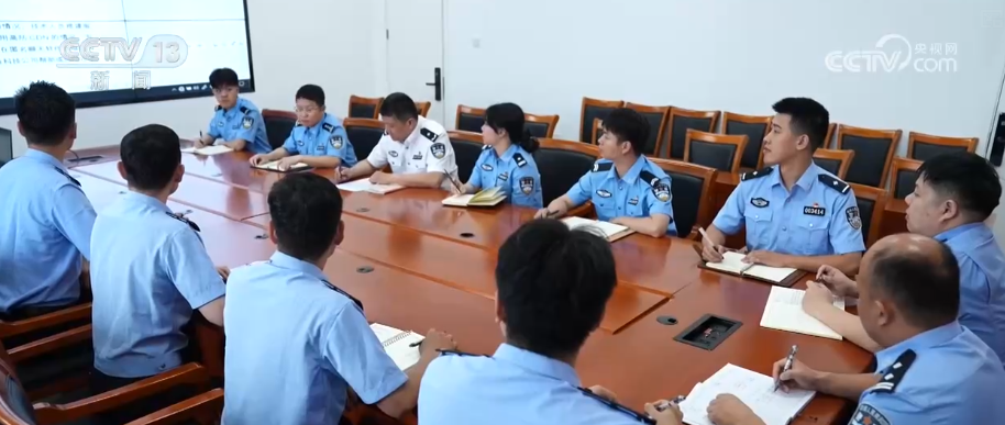 【党旗在基层一线高高飘扬】铁腕反诈保平安 全力守好人民群众“钱袋子”